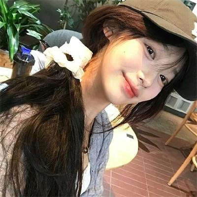 在远处永远守候着你